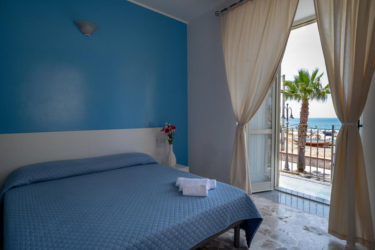 Bed and Breakfast Casa Del Sole à Nicotera Extérieur photo